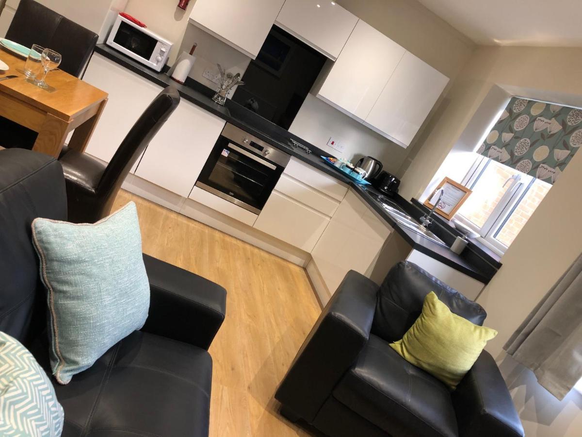 The Old Printworks - New Self Contained Apartment In The Heart Of Thame - Magenta Екстериор снимка